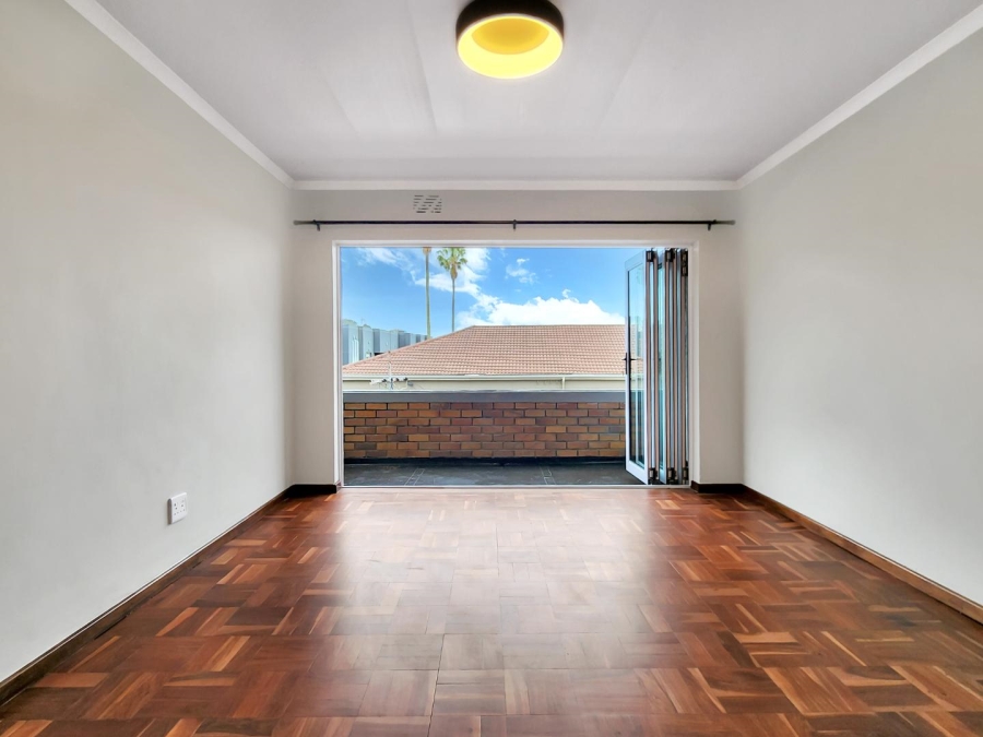 To Let 1 Bedroom Property for Rent in Tamboerskloof Western Cape